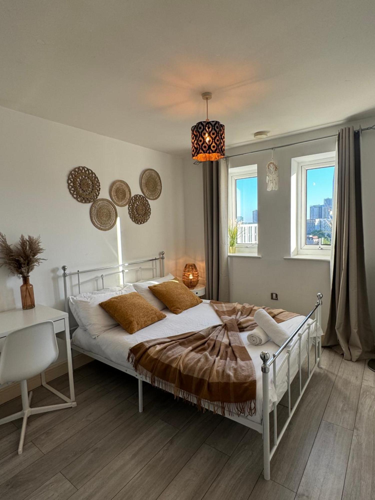 Cozy Flat With Balcony Leilighet London Eksteriør bilde